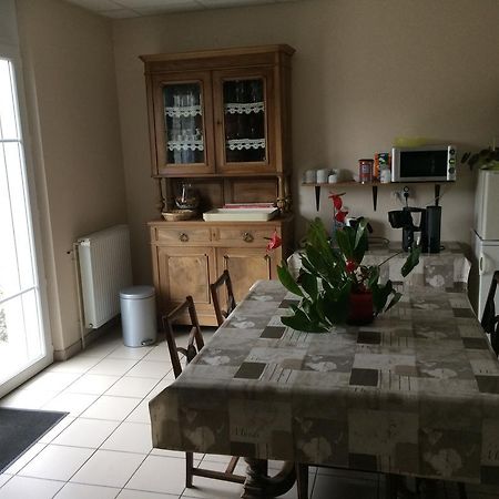 La Demi-Lune Bed and Breakfast Bailleval Esterno foto