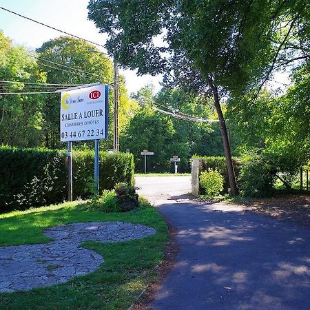 La Demi-Lune Bed and Breakfast Bailleval Esterno foto