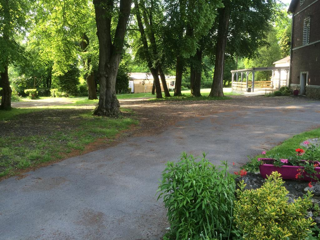 La Demi-Lune Bed and Breakfast Bailleval Esterno foto