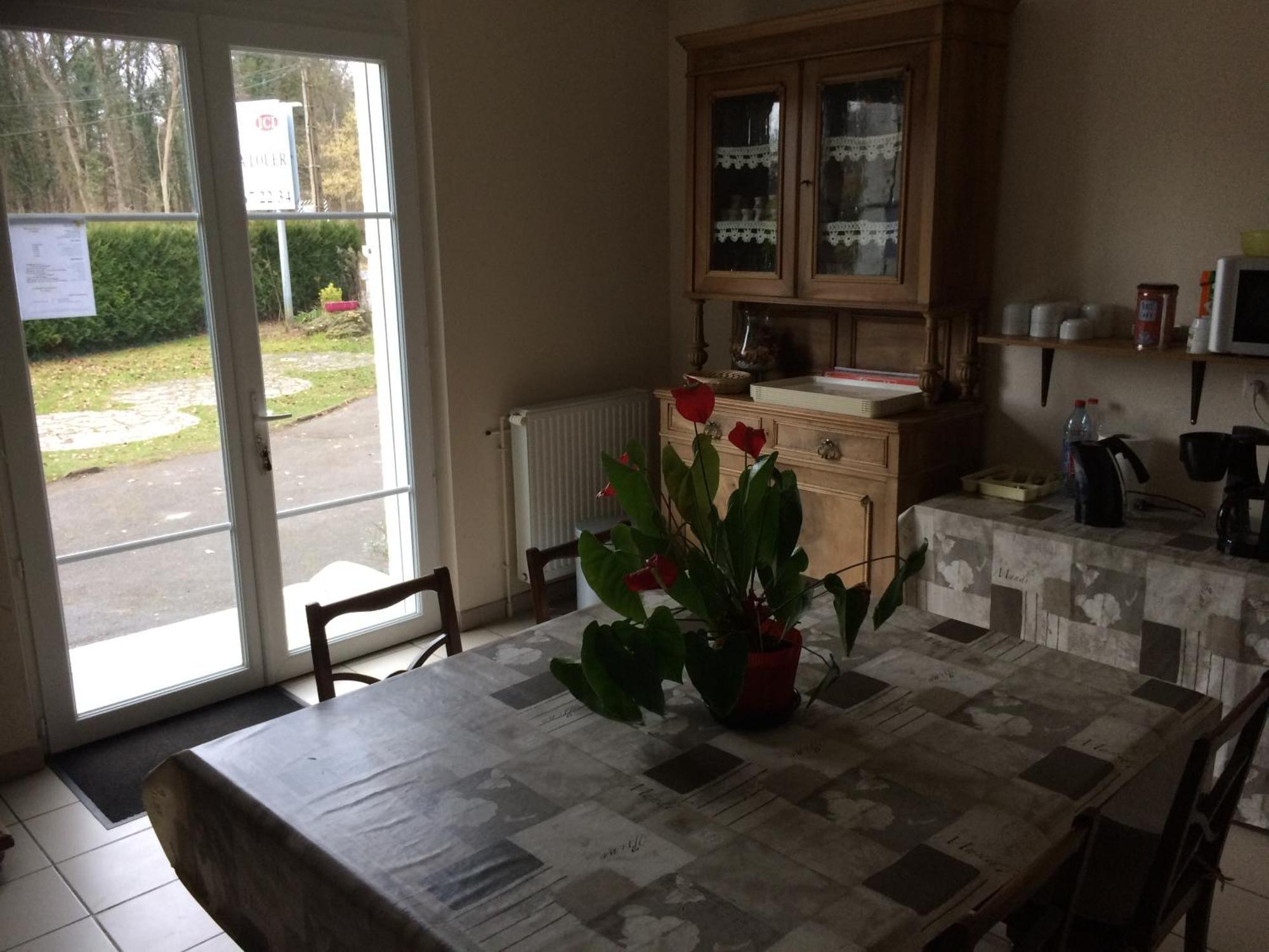 La Demi-Lune Bed and Breakfast Bailleval Esterno foto