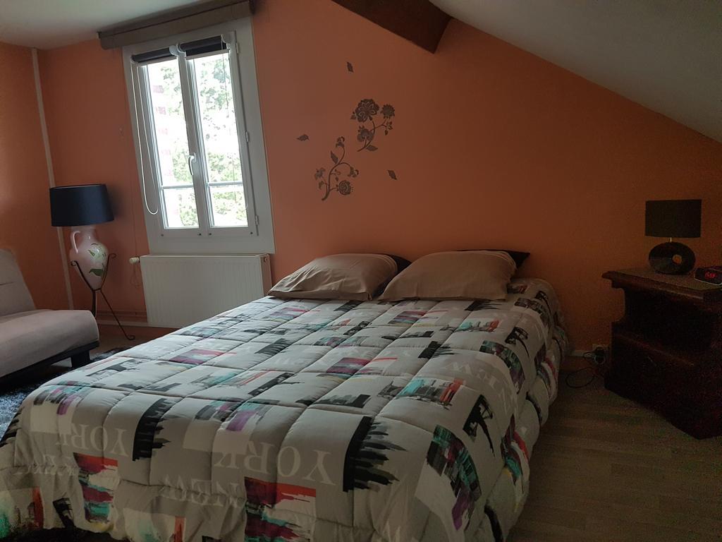 La Demi-Lune Bed and Breakfast Bailleval Esterno foto